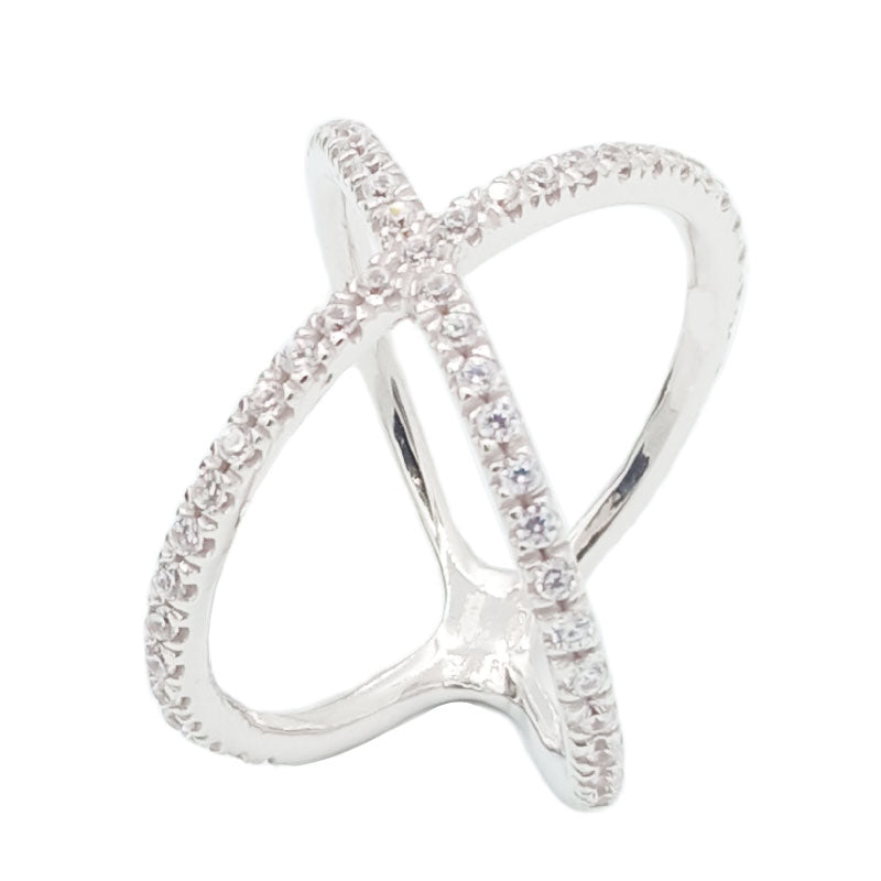 Anello in oro bianco incrocio d'amore