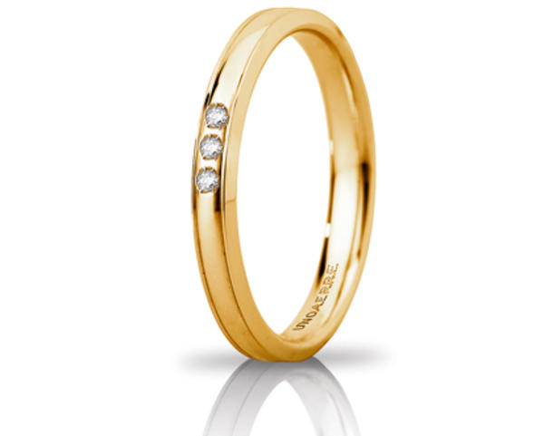 Fede Nuziale Unoaerre Orion slim in oro giallo con 3 diamanti